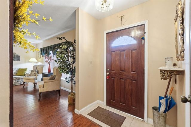 14403 BRENTWOOD DRIVE, Tampa, FL 33618