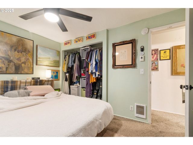 3577 CONCORD St, Eugene, OR 97402