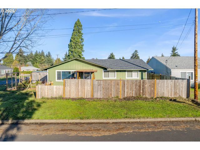 3577 CONCORD St, Eugene, OR 97402