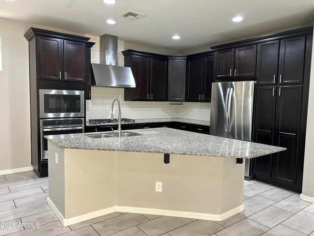 2263 S AGNES Lane, Gilbert, AZ 85295