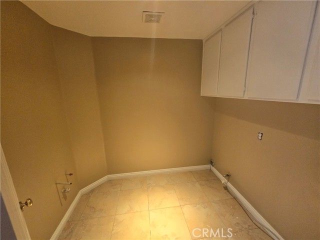 2382 Macbeth Avenue, Corona, CA 92882