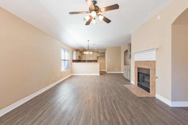 1617 Nighthawk Drive, Little Elm, TX 75068