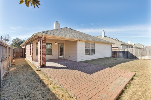 1617 Nighthawk Drive, Little Elm, TX 75068