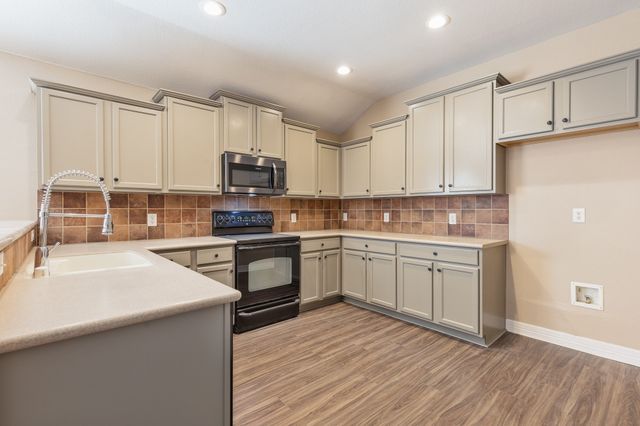 1617 Nighthawk Drive, Little Elm, TX 75068