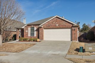 1617 Nighthawk Drive, Little Elm, TX 75068