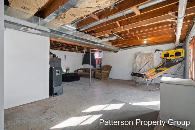 6825 Heights Ravenna Road, Fruitport, MI 49415