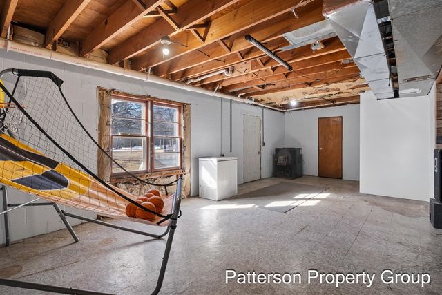 6825 Heights Ravenna Road, Fruitport, MI 49415