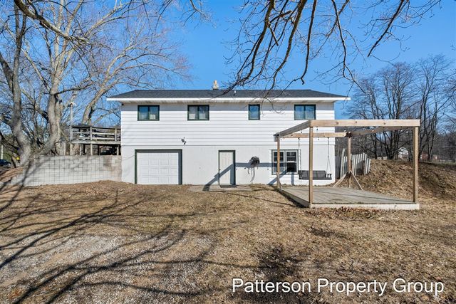 6825 Heights Ravenna Road, Fruitport, MI 49415
