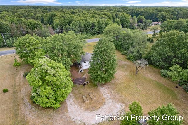 6825 Heights Ravenna Road, Fruitport, MI 49415