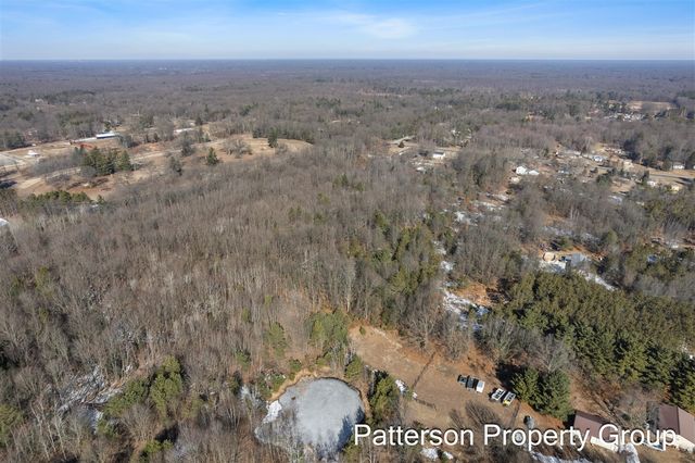 6825 Heights Ravenna Road, Fruitport, MI 49415