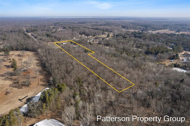 6825 Heights Ravenna Road, Fruitport, MI 49415