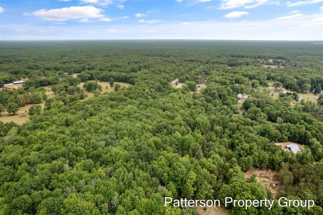 6825 Heights Ravenna Road, Fruitport, MI 49415