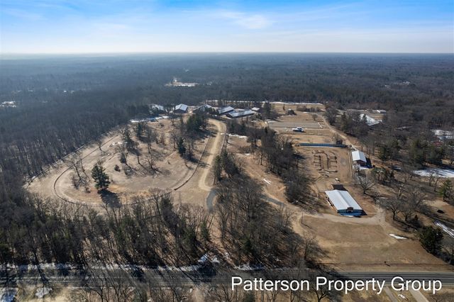 6825 Heights Ravenna Road, Fruitport, MI 49415