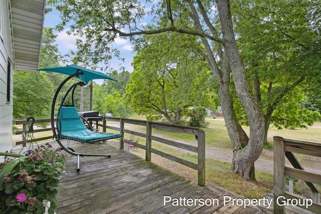 6825 Heights Ravenna Road, Fruitport, MI 49415