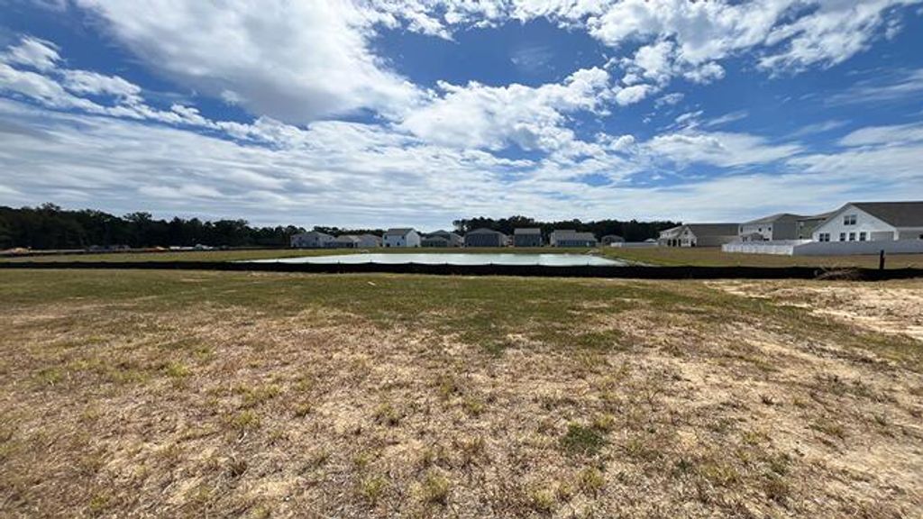 221 Yarrow Way, Moncks Corner, SC 29461