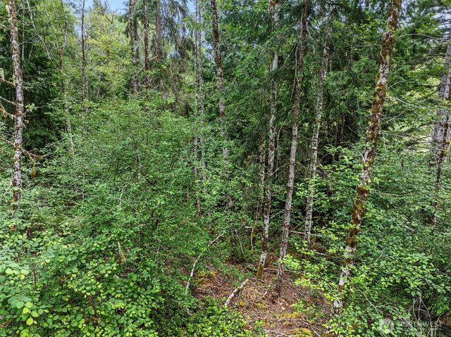 14845 W Harvest Lane, Seabeck, WA 98380