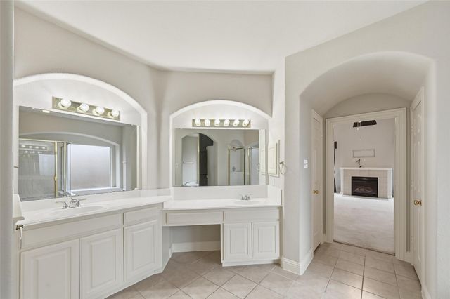 222 River Birch Trail, Garland, TX 75040