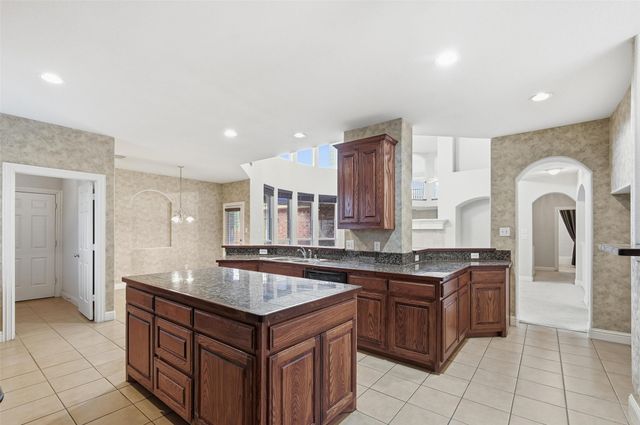 222 River Birch Trail, Garland, TX 75040