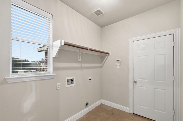 222 River Birch Trail, Garland, TX 75040