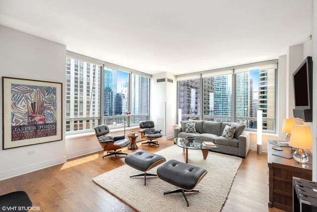 600 N LAKE SHORE Drive 1808, Chicago, IL 60611