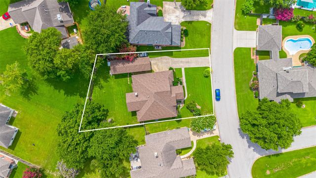 5165 Greenwater Drive, Willis, TX 77318