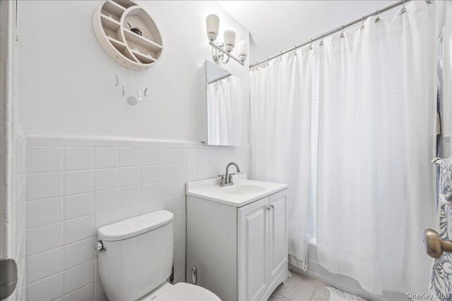 2325 Bell Boulevard 2A, Bayside, NY 11360