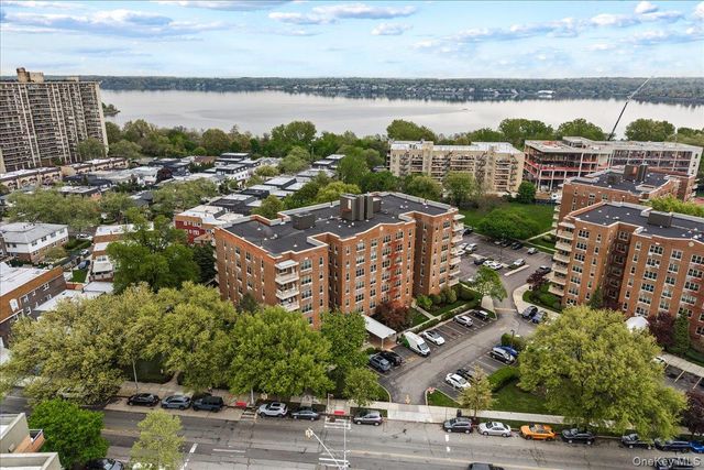 2325 Bell Boulevard 2A, Bayside, NY 11360