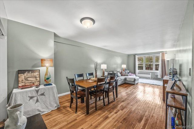 2325 Bell Boulevard 2A, Bayside, NY 11360