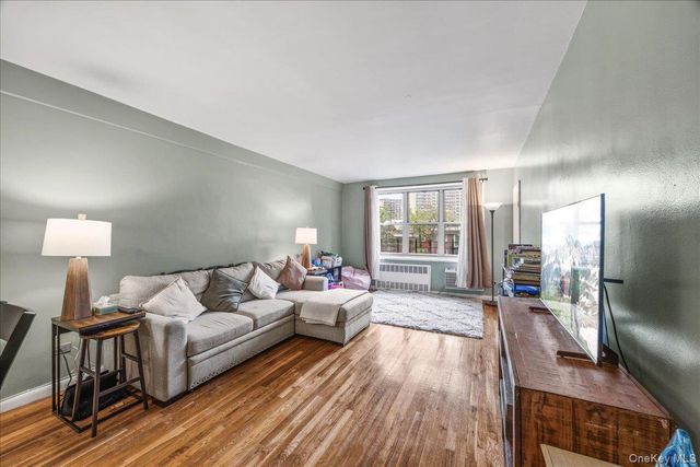 2325 Bell Boulevard 2A, Bayside, NY 11360