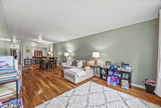 2325 Bell Boulevard 2A, Bayside, NY 11360