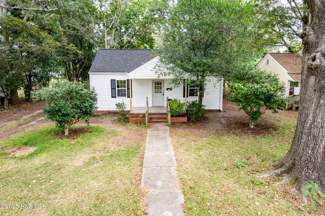 122 Sherwood Road, Jacksonville, NC 28540