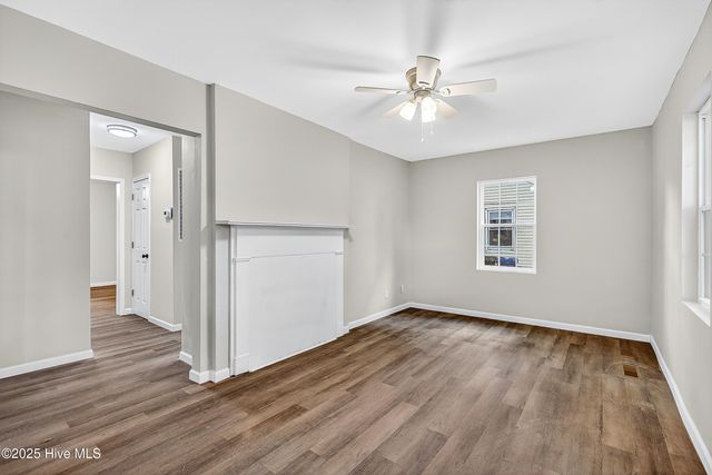 122 Sherwood Road, Jacksonville, NC 28540