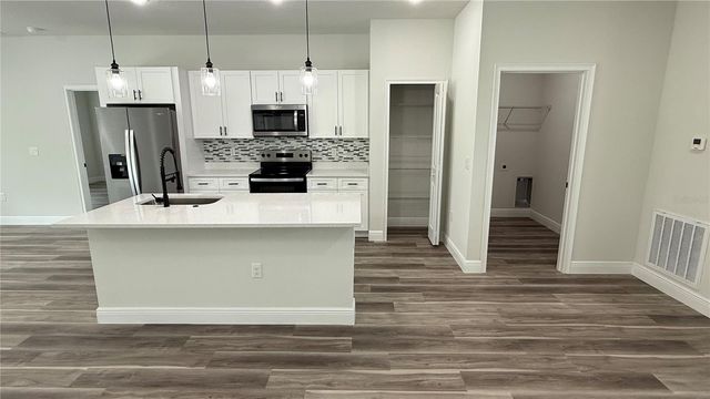 501 MARION OAKS GOLF WAY, Ocala, FL 34473