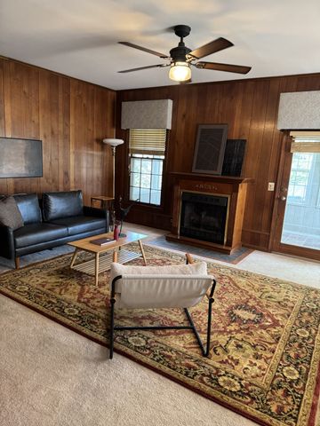 703 Lawrence St, Old Hickory, TN 37138