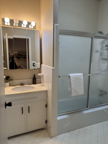 703 Lawrence St, Old Hickory, TN 37138