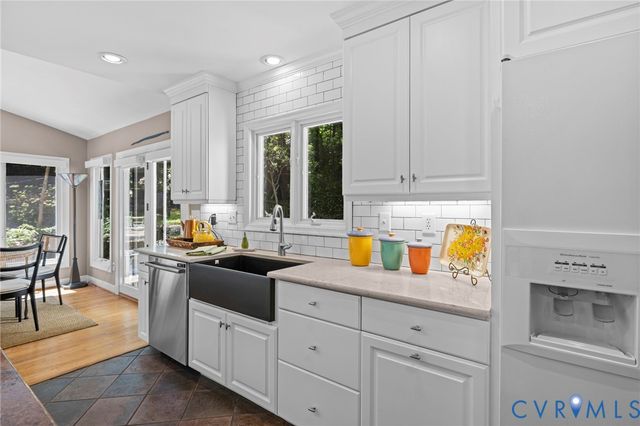 10211 Pepperhill Ln, Henrico, VA 23238