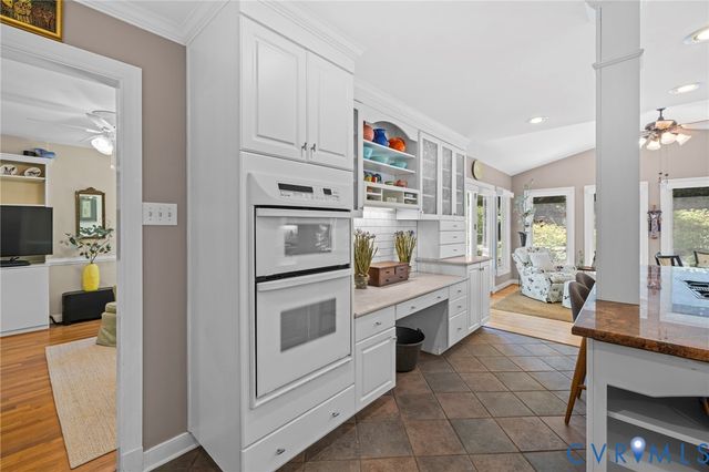 10211 Pepperhill Ln, Henrico, VA 23238