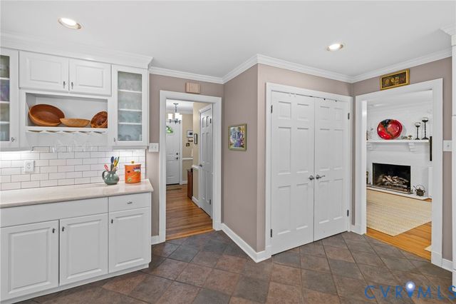 10211 Pepperhill Ln, Henrico, VA 23238