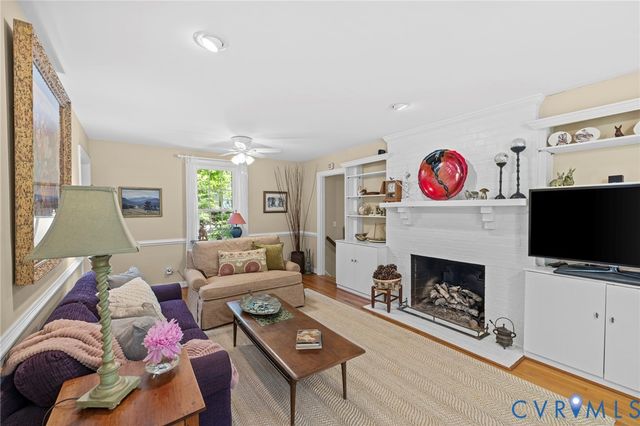 10211 Pepperhill Ln, Henrico, VA 23238