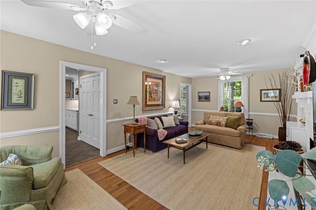 10211 Pepperhill Ln, Henrico, VA 23238