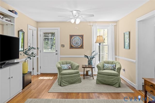 10211 Pepperhill Ln, Henrico, VA 23238