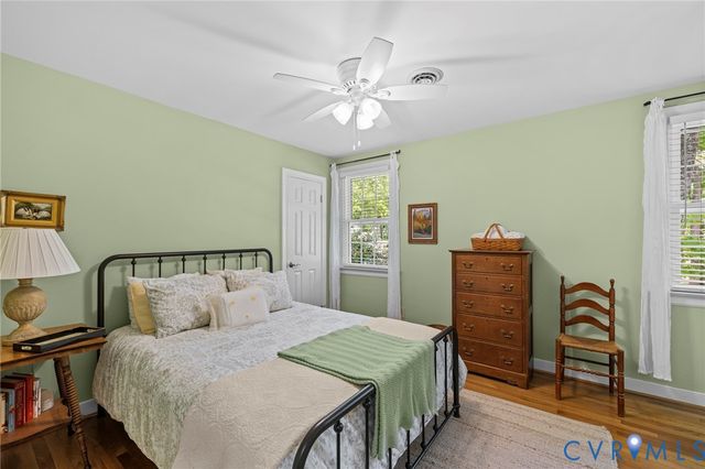 10211 Pepperhill Ln, Henrico, VA 23238