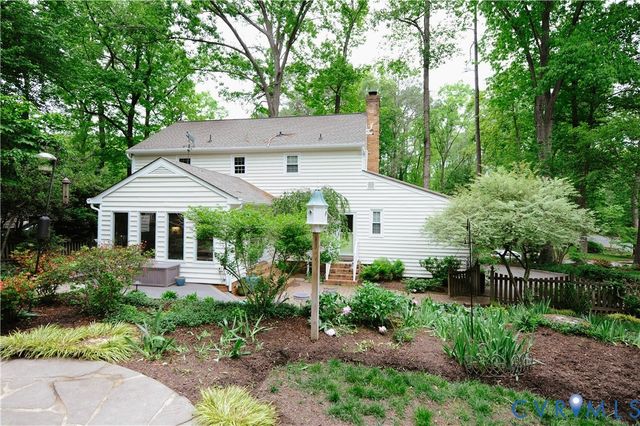 10211 Pepperhill Ln, Henrico, VA 23238