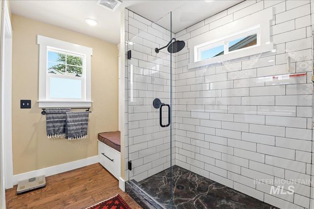 8873 W Hepburn Ln, Garden City, ID 83714
