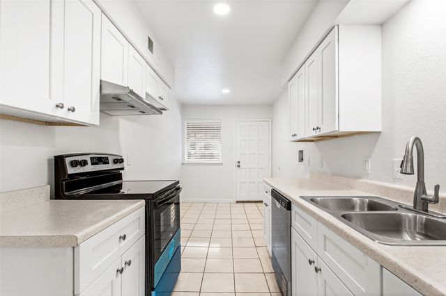 6061 Milton Street 231, Dallas, TX 75206
