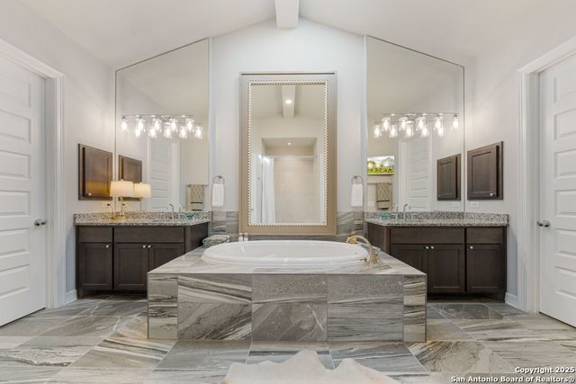 6703 Bella Colina, San Antonio, TX 78256
