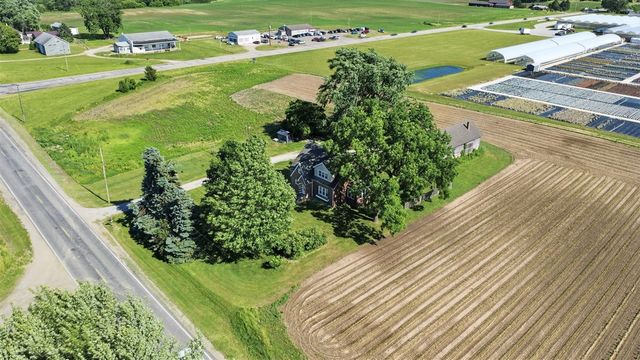 8040 Territorial Road, Watervliet, MI 49098