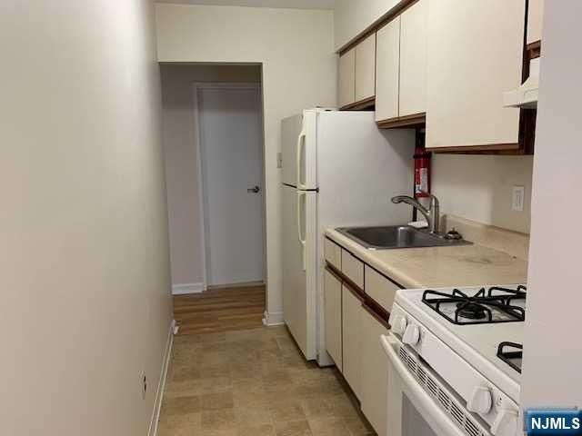 208 Washington Drive 208, Ramsey, NJ 07446
