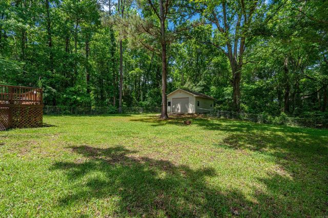 1708 Creekwood Drive, Arkadelphia, AR 71923