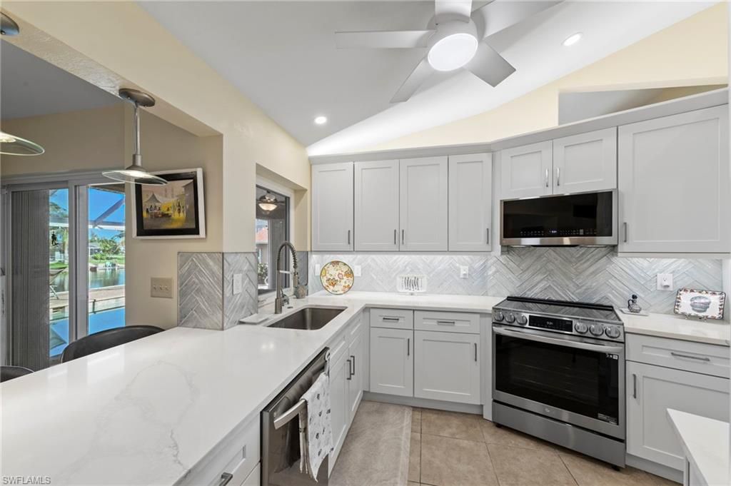 1330 4th CT, CAPE CORAL, FL 33991 — photo 4